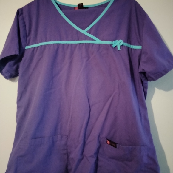 Scrub Lot (L-XL) - Picture 14 of 16